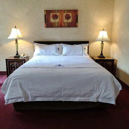 Royal Inn&Suites at Guelph Extérieur photo