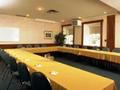 Royal Inn And Suites At Guelph 